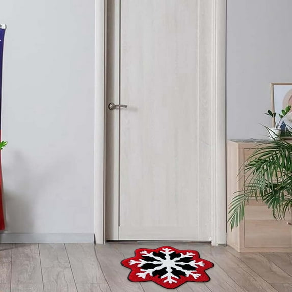 Christmas Bathroom Rug Absorbent Snowflake Bath Mat Non Red Shower Rug Front Door Mat Carpet for Winter Xmas Home Room Entrance