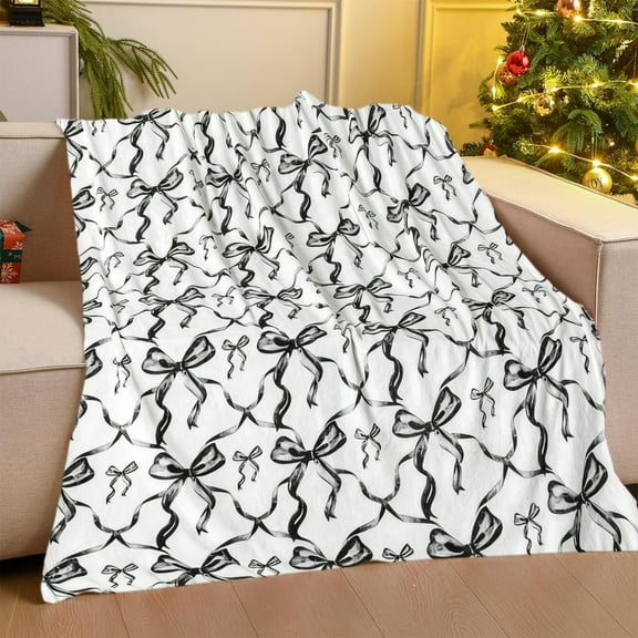 Christmas Blanket, Fuzzy Throw Blanket, Machine Washable Cozy Holiday Blanket for Sofa and Bed, Soft Polyester Material, Warm and Breathable Winter Throw Blanket