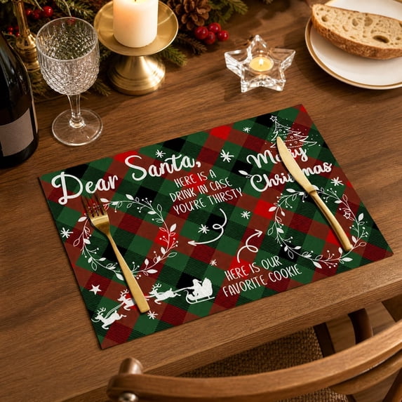 Christmas Buffalo Plaid Placemats,12x18 Inch Red Green Check Xmas Print Table Mats,Heat Resistant Table Decor for Holiday Dinner Kitchen Dining Table Decor