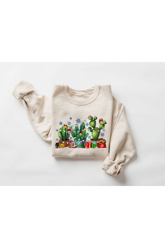 Christmas Cactus sweater, Festive Plant Mom Christmas sweatshirt, Christmas Plant Mom Gift, Cactus With Lights, Christmas Gift