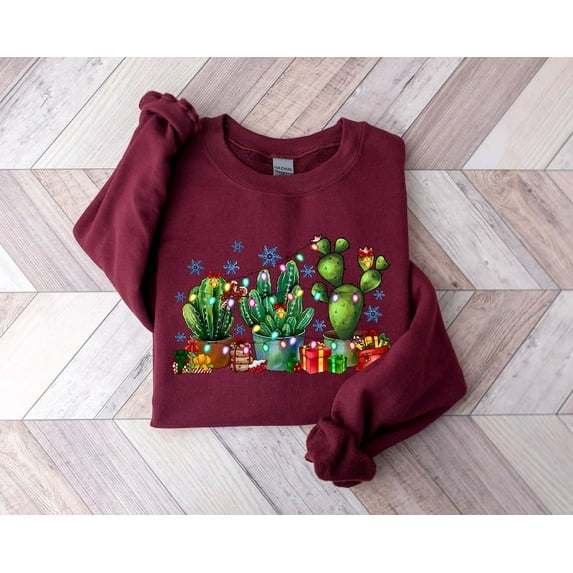 Christmas Cactus sweater, Festive Plant Mom Christmas sweatshirt, Christmas Plant Mom Gift, Cactus With Lights, Christmas Gift