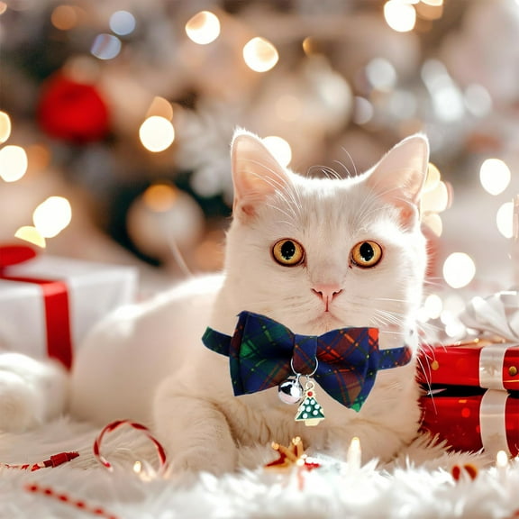 Christmas Cat Collar with Bow and Bells - Adjustable Kitten Collar for Holiday Parties, Festive Pet Accessories, Gift for Cat Owners