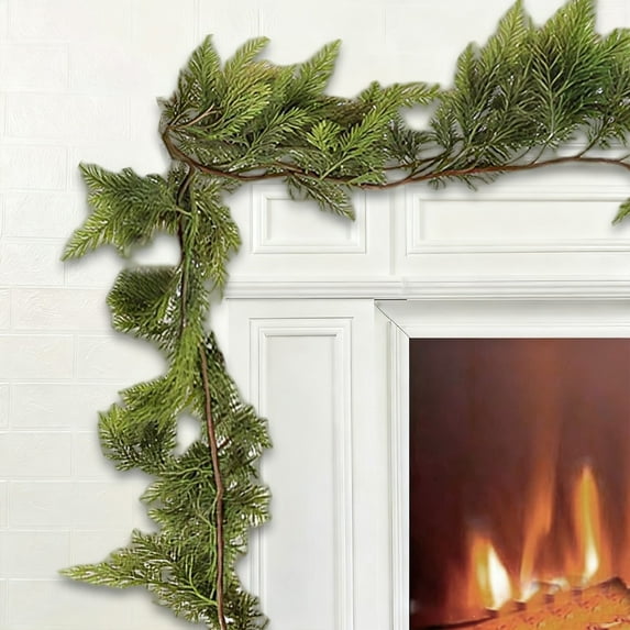 Christmas Cedar Garland, Lifelike Cedar Pine Garland Decoration, Christmas Greenery Garland, Realistic Cedar Cypress Leaves for Holiday Mantel Fireplace Table Centerpiece, 1 Pcs, 6 Ft