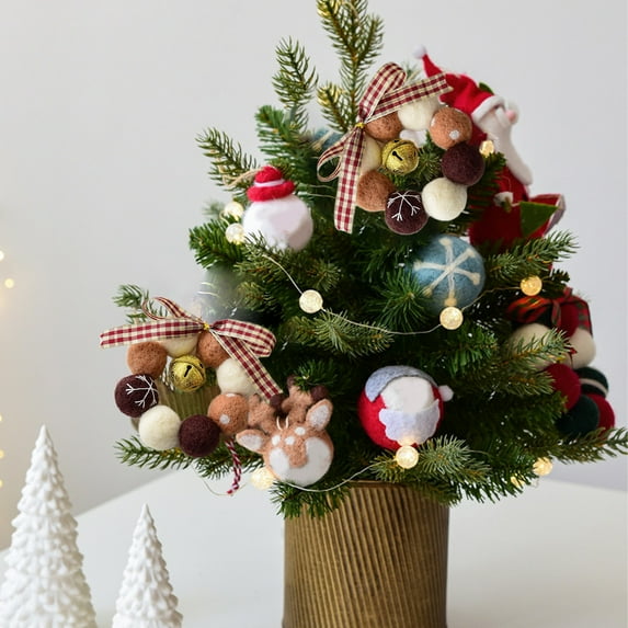 Christmas Decoration Mini Wreath with Bell Wool Ball Wreath Girly Heart Decoration Wreath Christmas Decoration Centerpiece Fireplace Decoration Christmas Party