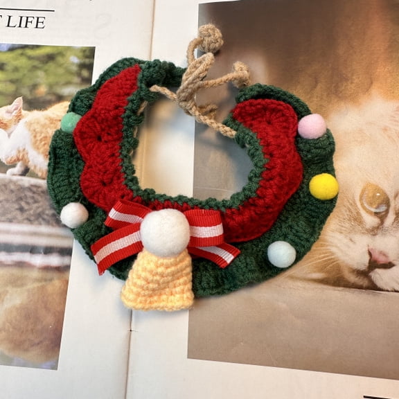 Christmas Dog & Cat Collar with Red & Green Stripes and Bell, Handmade Adjustable 13-21 Inch Cozy Knitted Collar for Small Dogs and Cats, Festive Holiday Decorative Accessory