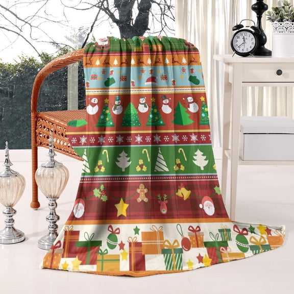 Christmas Flannel Throw Blanket with Reindeer and Snowflakes, 50x60 Inch Soft Plush Holiday Blanket - Cozy Red Green Decor for Couch, Bed and Living Room