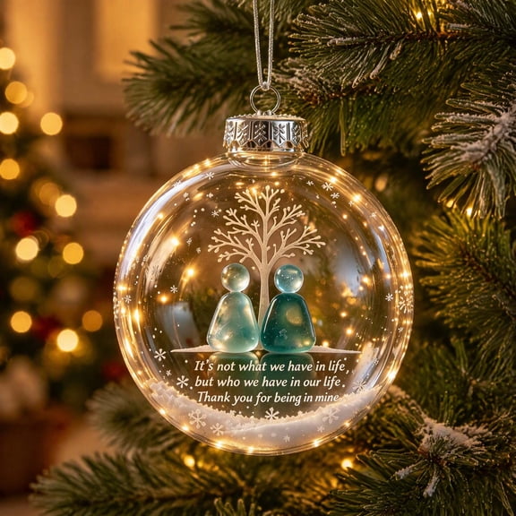 Christmas Friendship Ball Ornament, Decorative Holiday Tree Hanging Keepsake, for Christmas Tree Decorating, Holiday Home Displays and Seasonal Gift Exchanges, Festive Accent for Family Celebrations