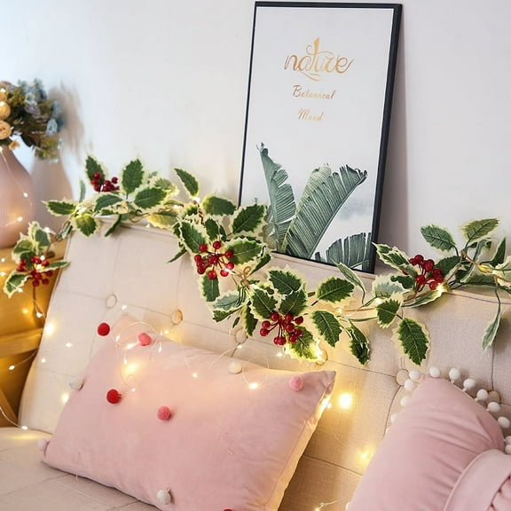 Christmas Garland with Lights 6.5FT Christmas Garland with Red Berries Green Holly Leaves Pre Lit Garland for Indoor Xmas Decoration Battery Operated Lighted Garland for Mantle Fireplace Stair