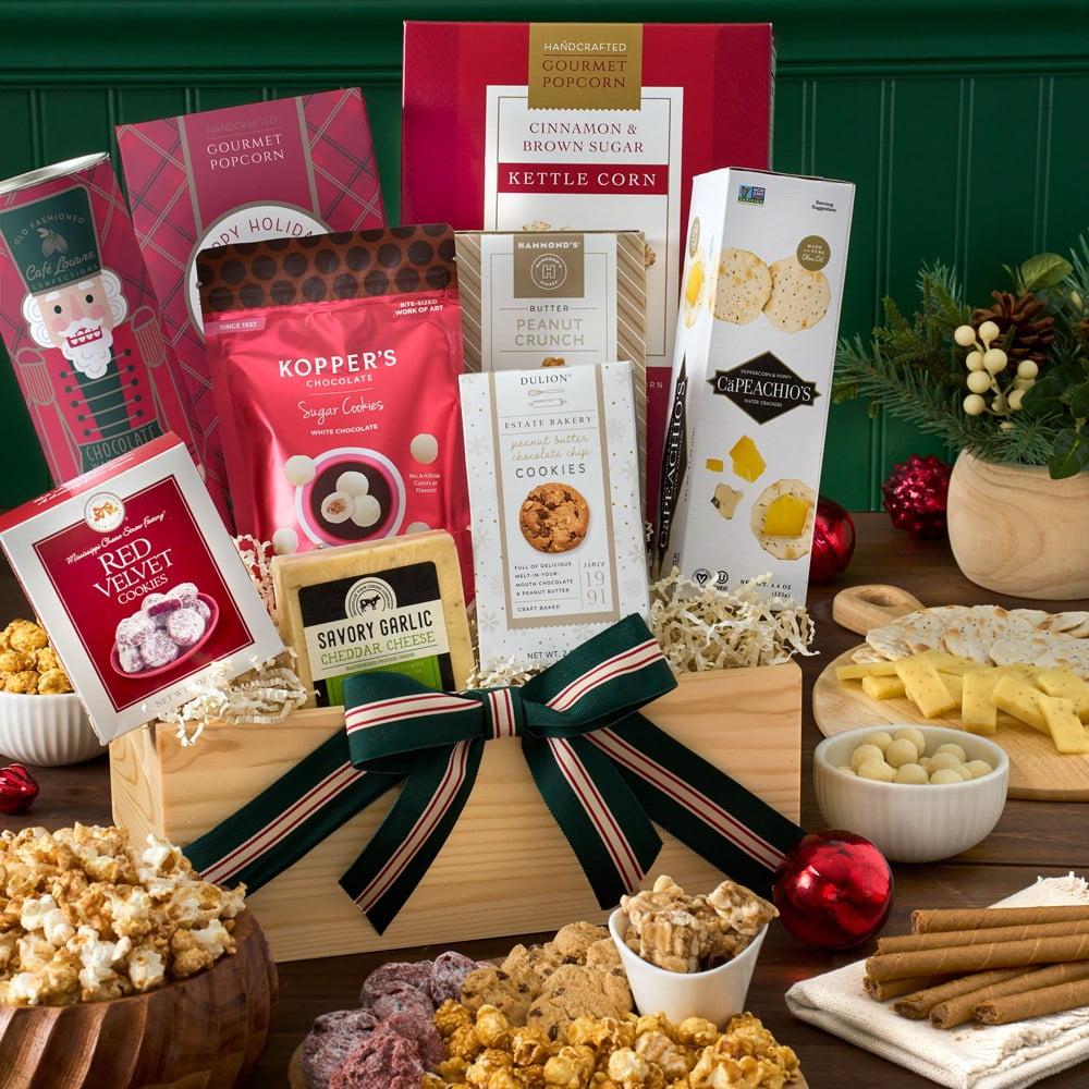 Christmas Gift Basket Classic of Holiday Foods by GourmetGiftBaskets.com