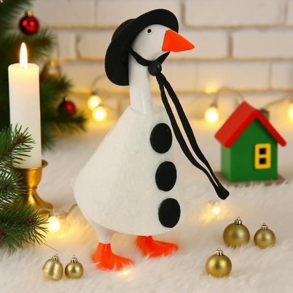 Christmas Goose Outdoor Decoration with Festive Costume, Plastic Yard Goose Outfit for Porch and Garden Decor, Holiday Themed Animal Decoration for Seasonal Display