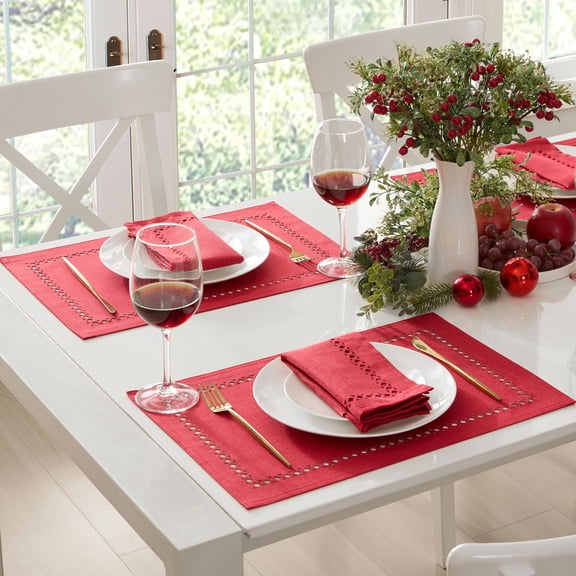 Holiday Red Provence Lattice Cutwork Set of 4 Fabric Dining Placemats