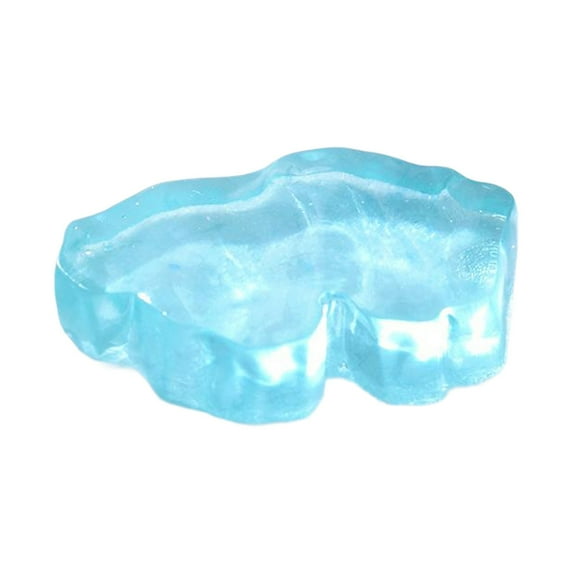 Christmas Penguin Figurine Winter Wonderland Mini Penguin Resin Statue Halloween Christmas Miniature Boo Basket Stuffer Party Favor