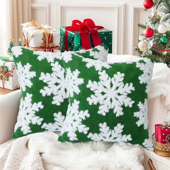 SANMADROLA Christmas Throw Pillow Covers, 18x18 Throw Pillows Soft Plush Cushion Covers, Set of 2 Xmas Tree Pillowcases Holiday Festivals Winter Home Decor Sofa Couch Bed Porch, Green
