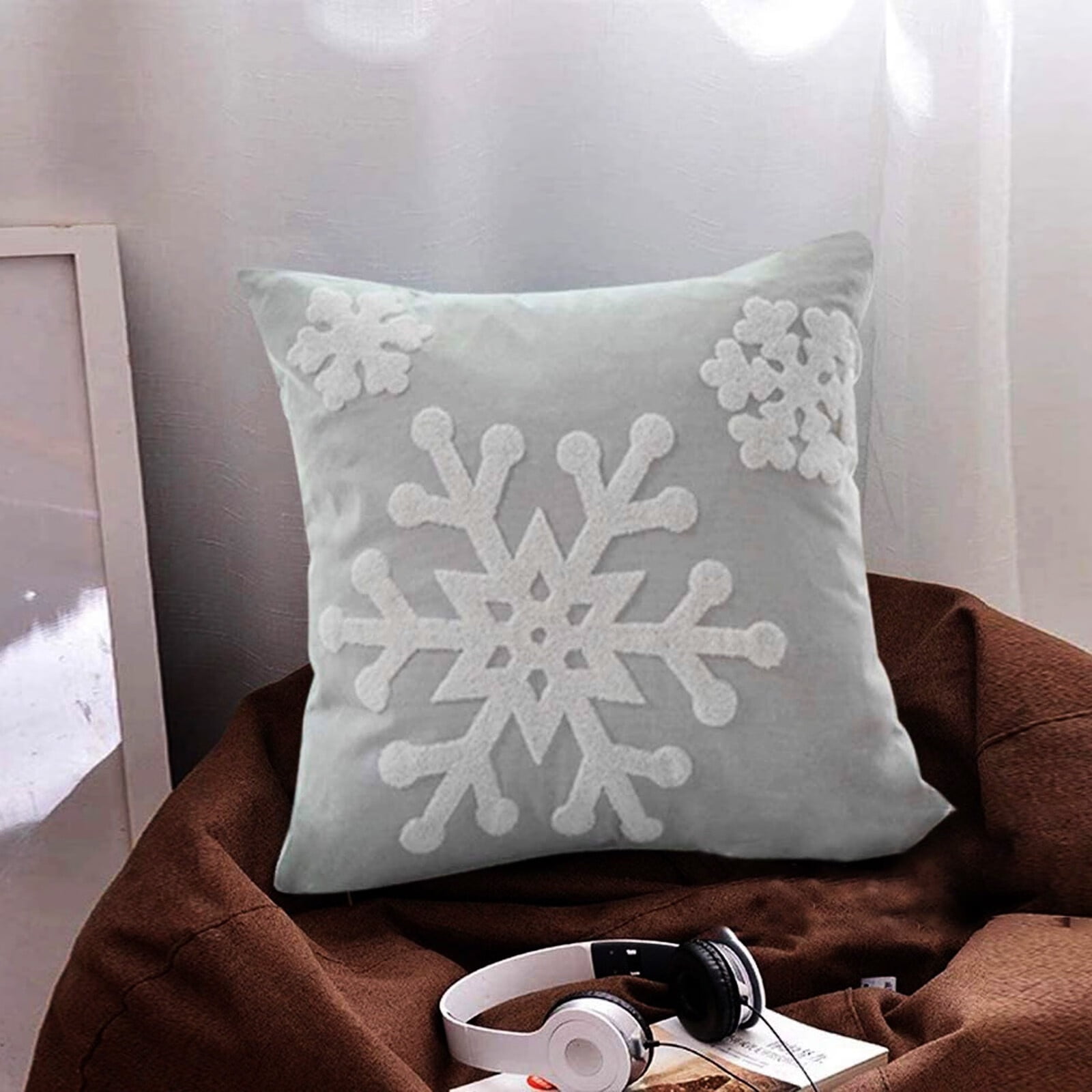 Christmas Snowflake Throw Pillow Covers 18x18 Red Decor Pillowcases Outdoor  Embroidered Cushion For Farmhouse Sofa Office Bed 2pcs