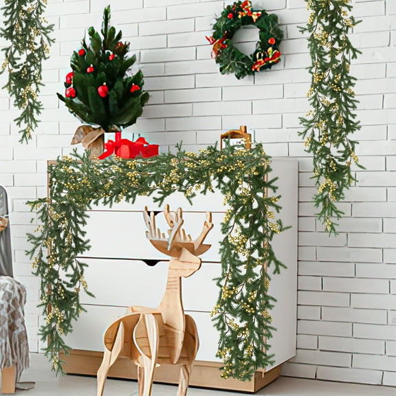 Christmas Pine Garland with Gold Berries,Green Artificial Real Touch Cedar Garlands for Christmas Stair Decoration Holiday Winter Table Runner Fireplace Centerpiece Background Decoration