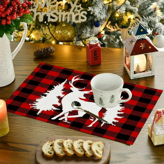 Christmas Placemats Set of 2, Linen Feel Heat Resistant Table Mats for Holiday Dining, Western Style Washable Kitchen Table Decor for Christmas Party(D)