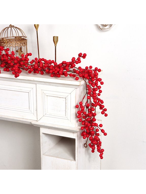 Christmas Rattan Decoration Winding Simulation Branches, Usupdd Artificial Berry Cane 76.77 Inch Red Fruit Garland, Festive Plastic Wreath for Christmas Tree Mantel Wall Door Wedding Party, Red