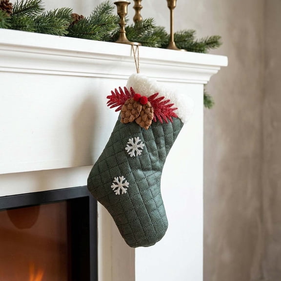 Christmas Stockings, 7.87 in Green Quilted Xmas Stocking Ornament with Pinecone & Snowflake, Hanging Gift Pouch for Fireplace, Xmas Tree, Holiday Party Favors, Winter Rustic Decor