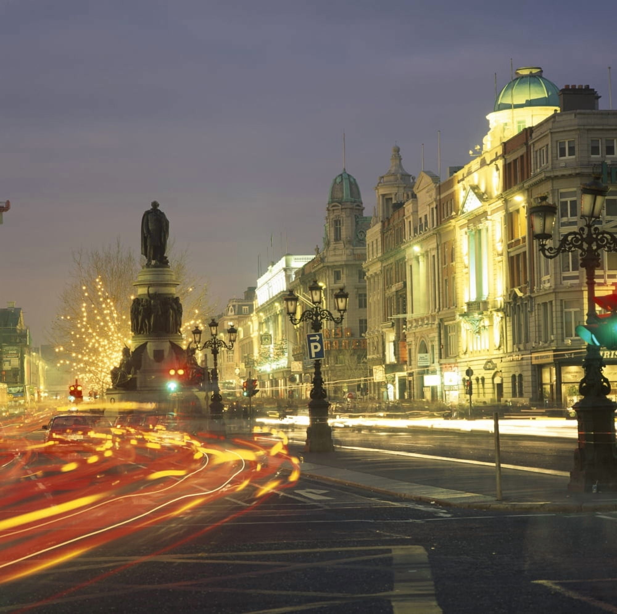 Christmas Traffic On Oconnell Street Dublin City County Dublin Ireland Canvas Art - The Irish Image Collection Design Pics (24 x 24)