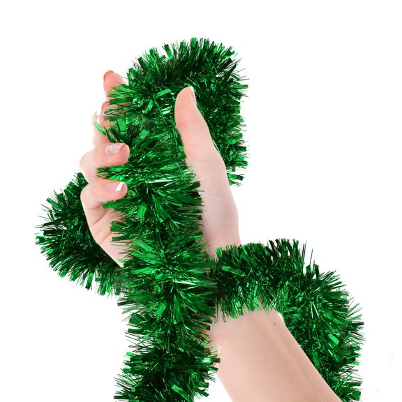 Christmas Tree 16FT Green Tinsel Garland Metallic Streamers Celebrate a Holiday Happy New Year Party Ceiling Hanging Decorations Indoor and Outdoor Disco Party Supplies