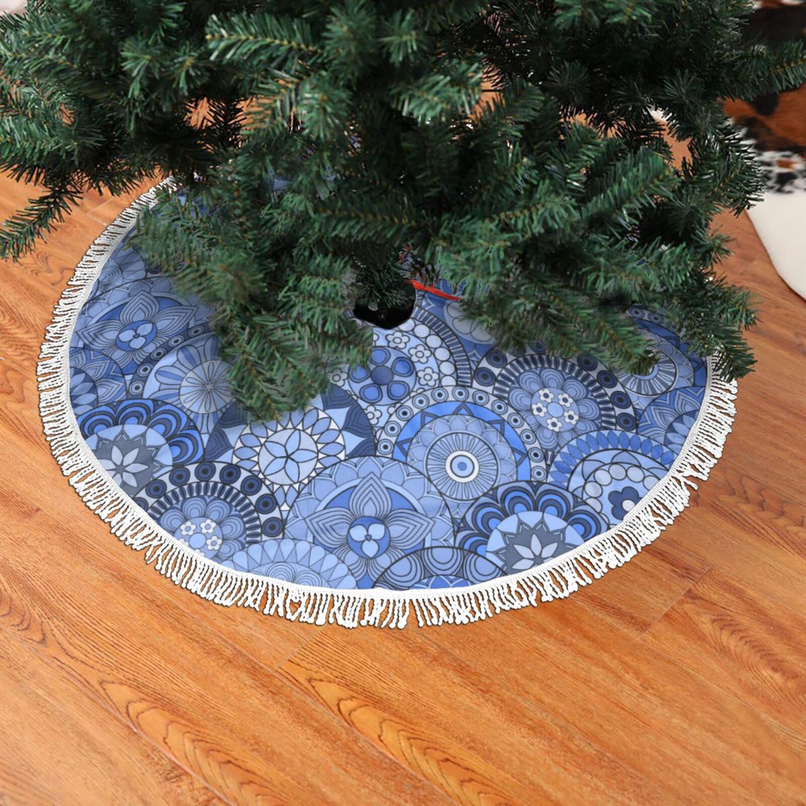 36 Inch White Faux Fur Christmas Tree Skirt With Silver Snowflakes - Plush Holiday Decor (Blue) - View #2
