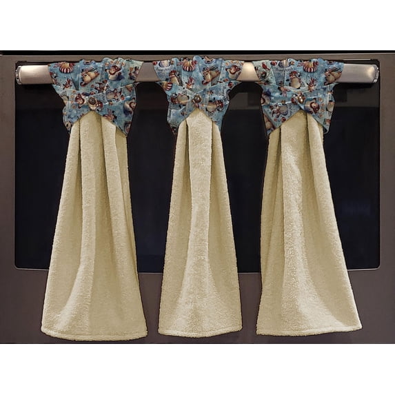 Christmas Wraparound Snap Hanging Towels (Set of 2) by Penny's Needful Things (Christmas Snowman) (Terrycloth Color: Yellow)