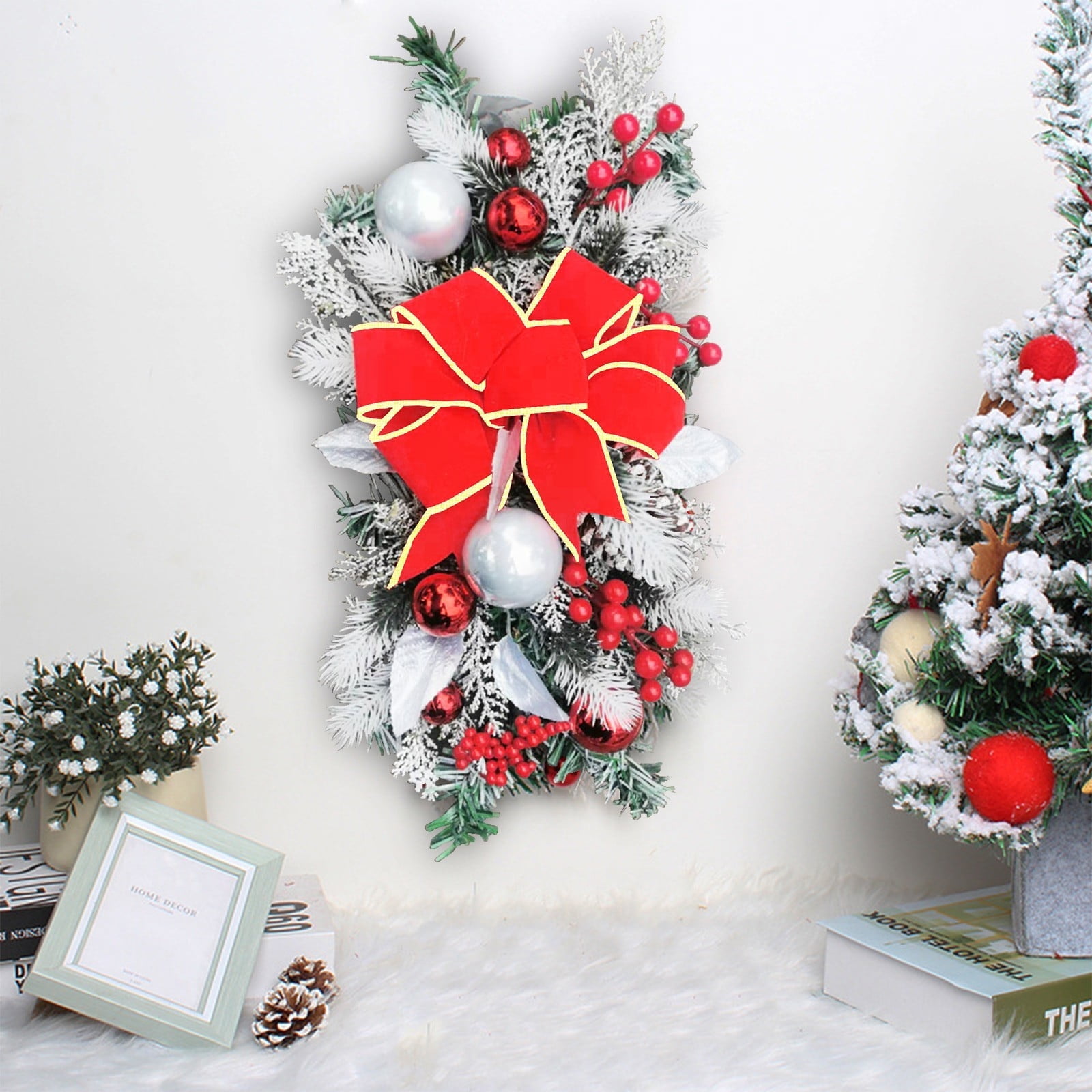 Christmas Wreath Decorations Christmas Wreaths, Garlands & Swags WiVi ...