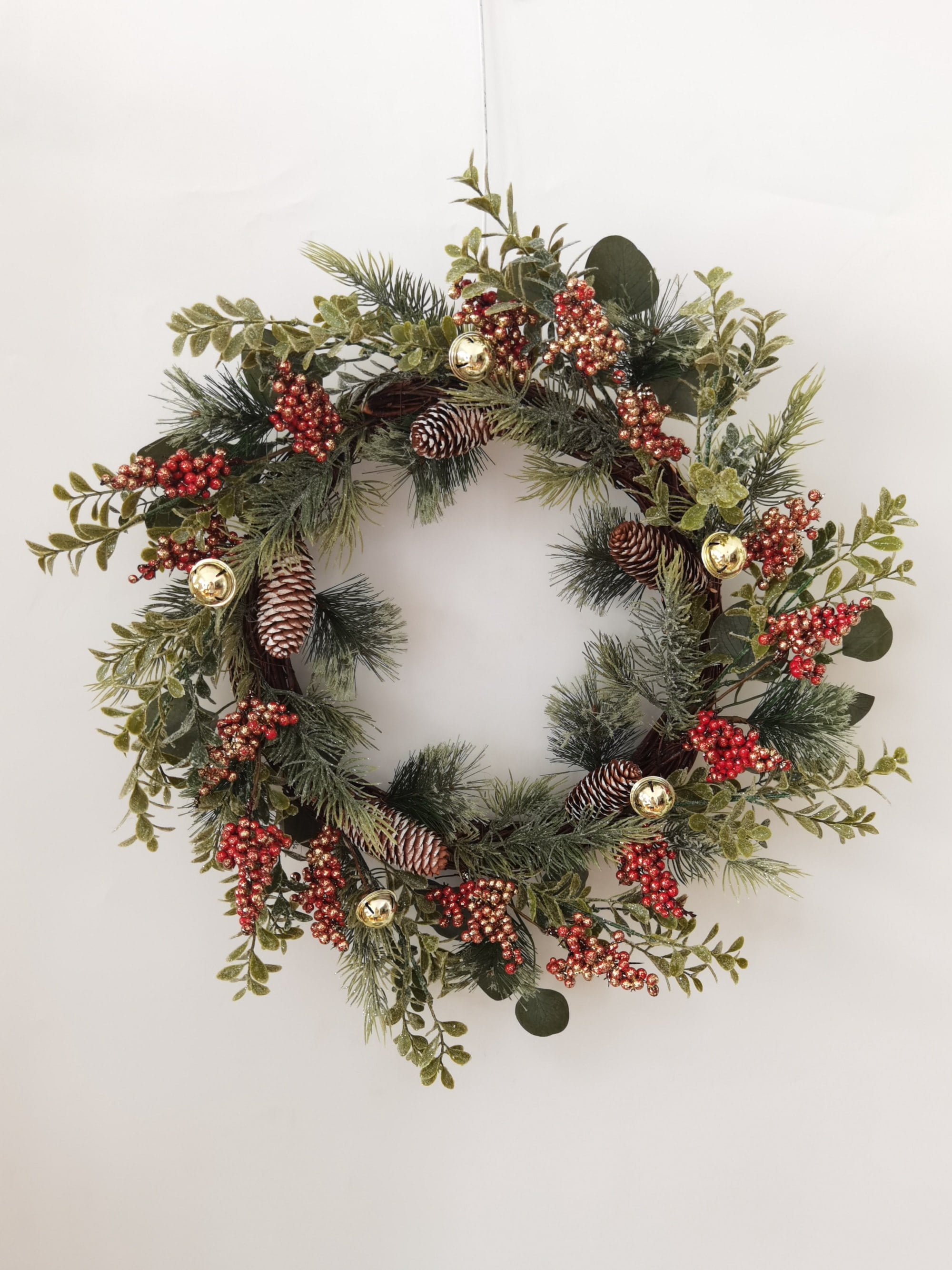 Christmas Wreaths for Front Door, Artificial Christmas Wreath with Red