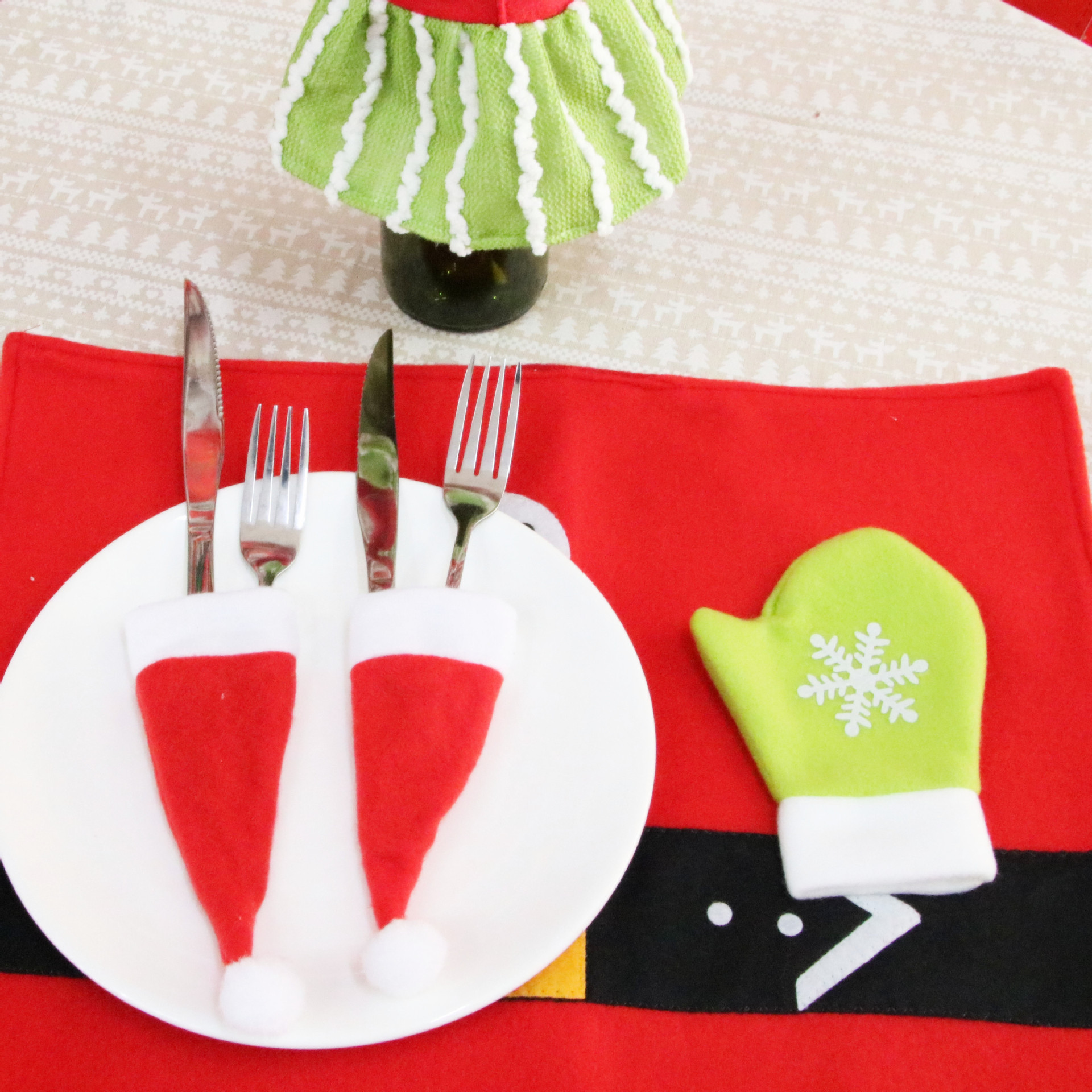 Christmas decorations Christmas hat flannel hat Christmas hat knife and