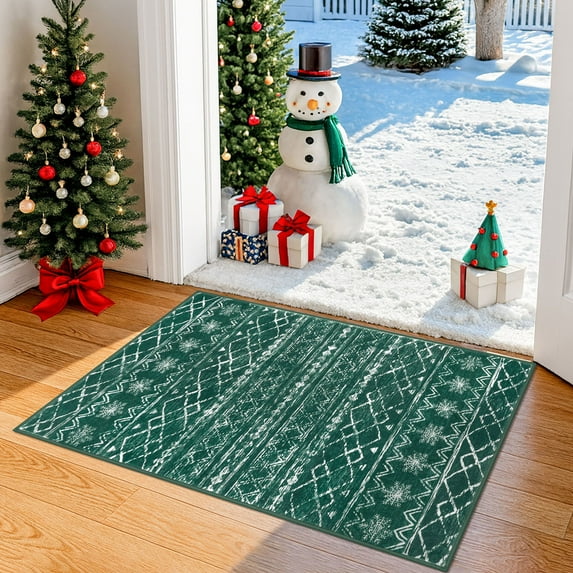 Glattice Christmas Rug 2x3 Small Throw Rugs with Rubber Bakcing Washable Non-Slip Entryway Rugs Snowflake Holiday Decor Print Thin Doormat for Bedroom Kitchen Front Door, Green