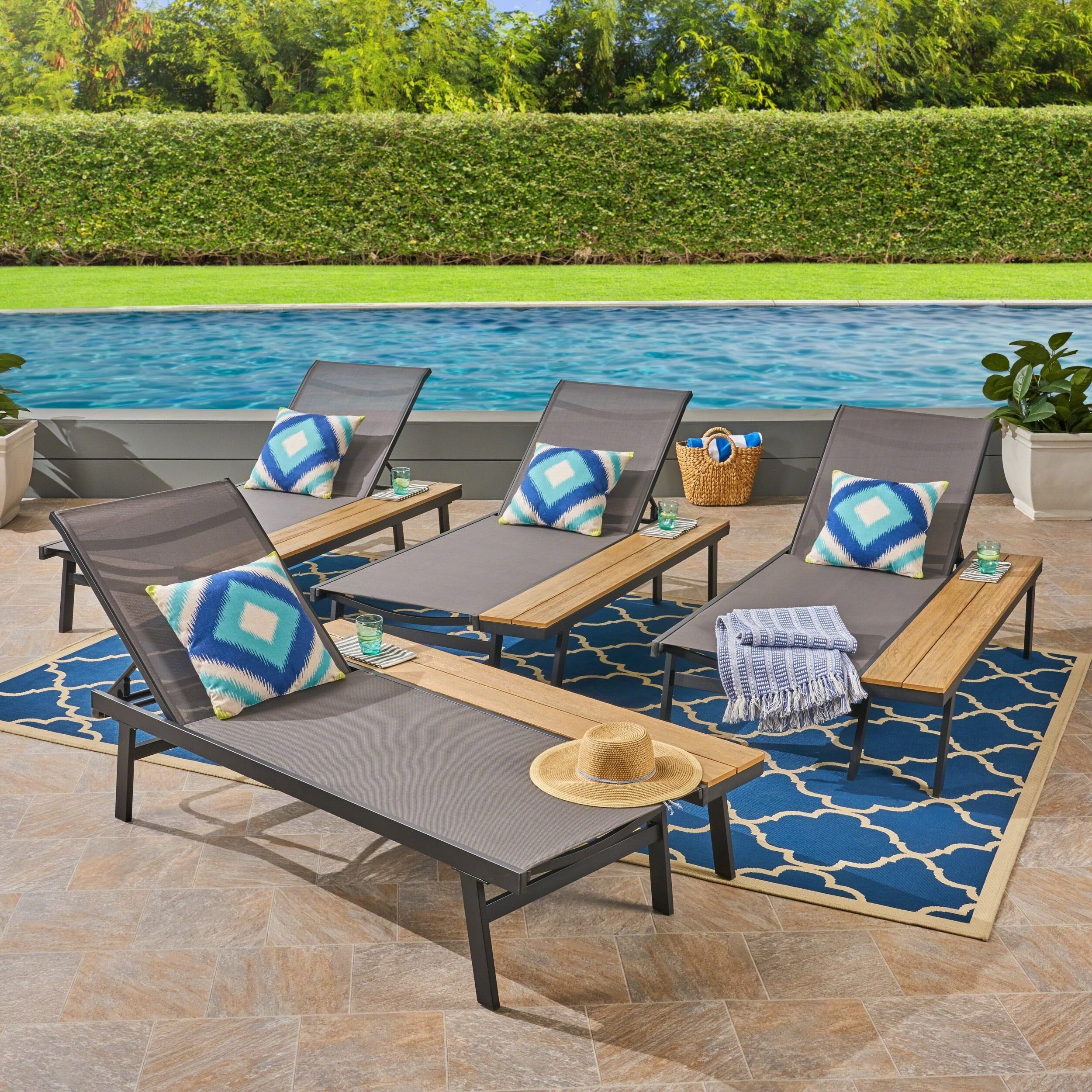 Christopher Knight Home Waterloo Outdoor Mesh and Aluminum Chaise