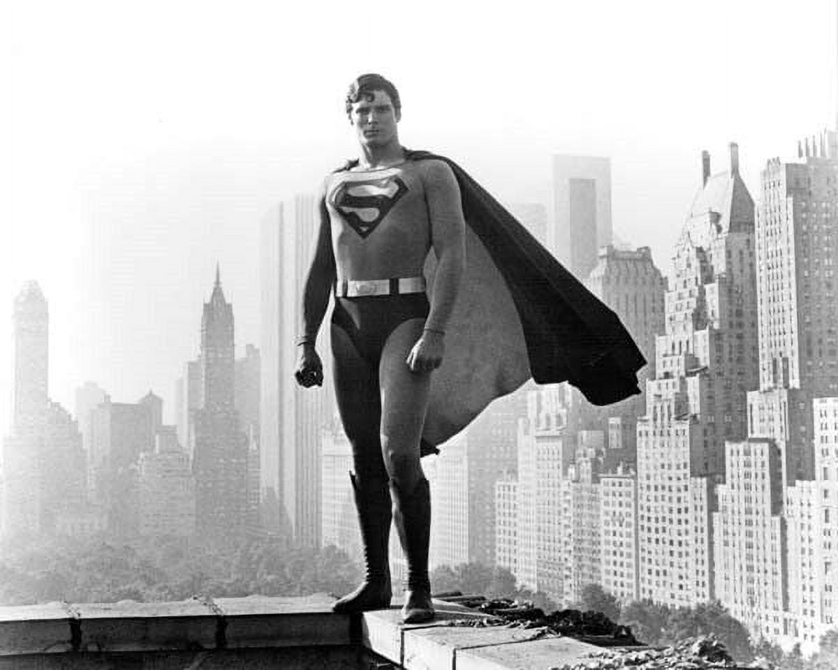 Christopher Reeve iconic 1978 Superman pose against New York skyline 24x30  poster, image size:1200x960