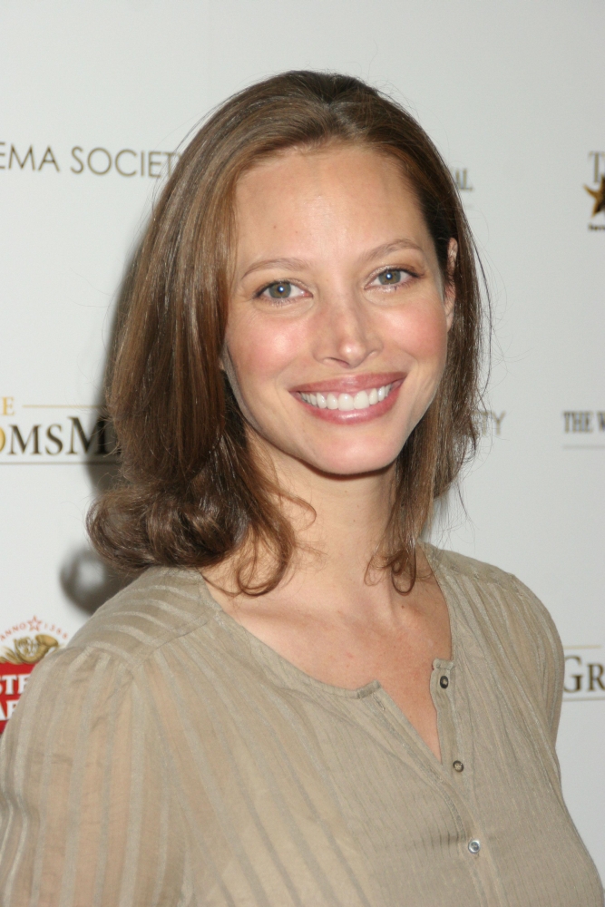 Christy Turlington At Arrivals For The Groomsmen Screening Canvas Art - (16 x 20)