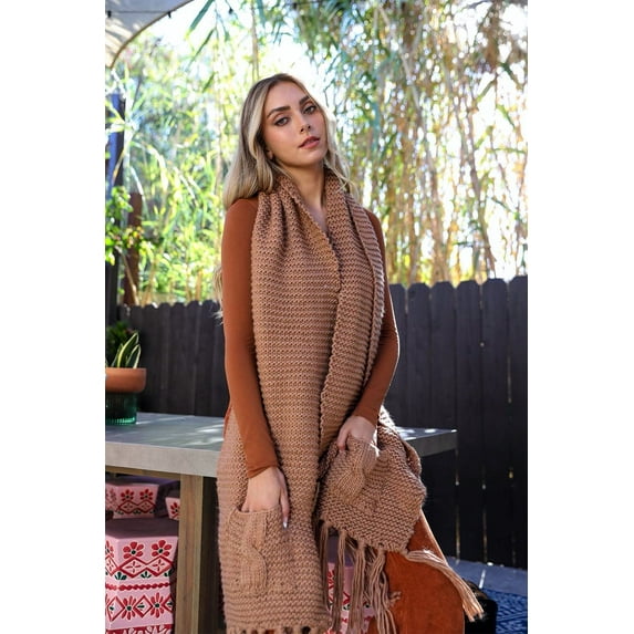 Chunky Oversized Pocket Scarf