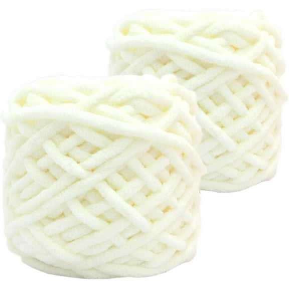 Chunky Yarn for Crocheting 43.74 Yards Per Roll , 2Rolls 7mm Thick Fluffy Soft Chenille Yarn Velvet Yarn for Making Blankets, Clothes, DIY Craft, Pattern Knitting Creations , 0.44lb/200g Total