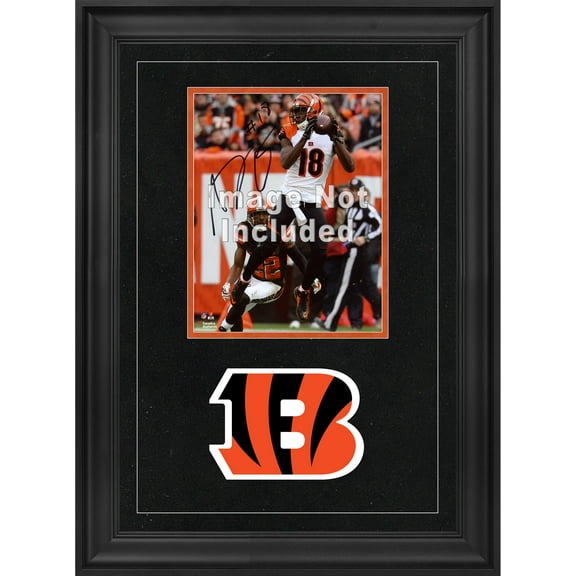 Cincinnati Bengals Deluxe 8" x 10" Vertical Photograph Frame with Team Logo