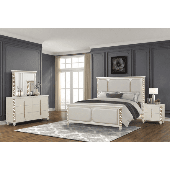 Cinderella Traditional Style 4 Pc Queen Bedroom Set with LED and Gold Accents