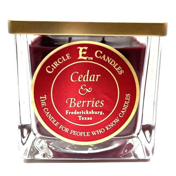 Circle E Candles, Cedar and Berries Scent, Small Size Jar Candle, 8oz, 1 Wick