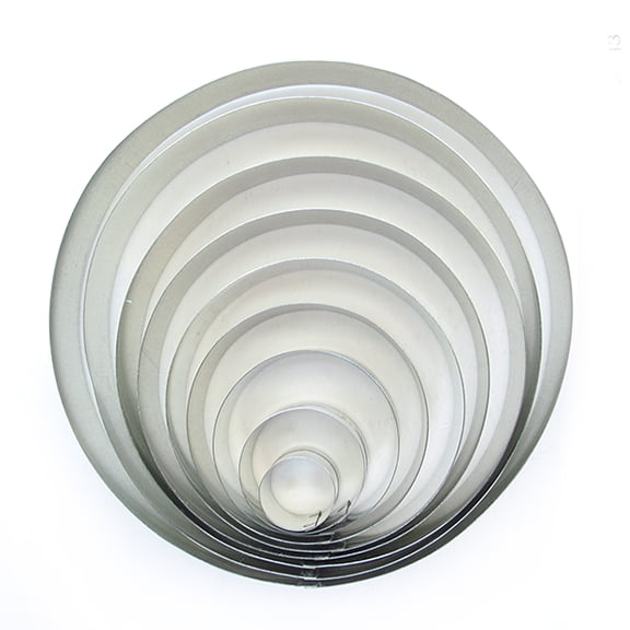 Circles Cutters (set of 9 sizes) by WSA