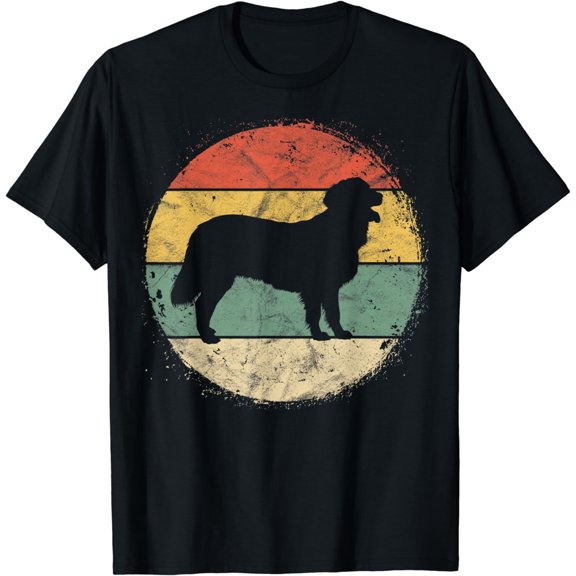 Circular Retro Retriever Owner Gift Dog Retrievers Mom Dad T-Shirt