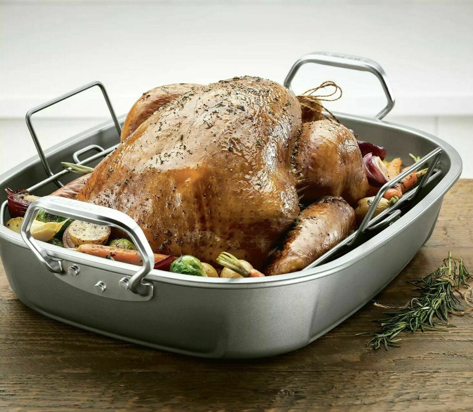 KITESSENSU Nonstick Roasting Pan with Lid - Large Turkey Roaster with Rack  16 x 12 Inch - Heavy Duty Covered Roasting Pot for Oven, Dishwasher Safe
