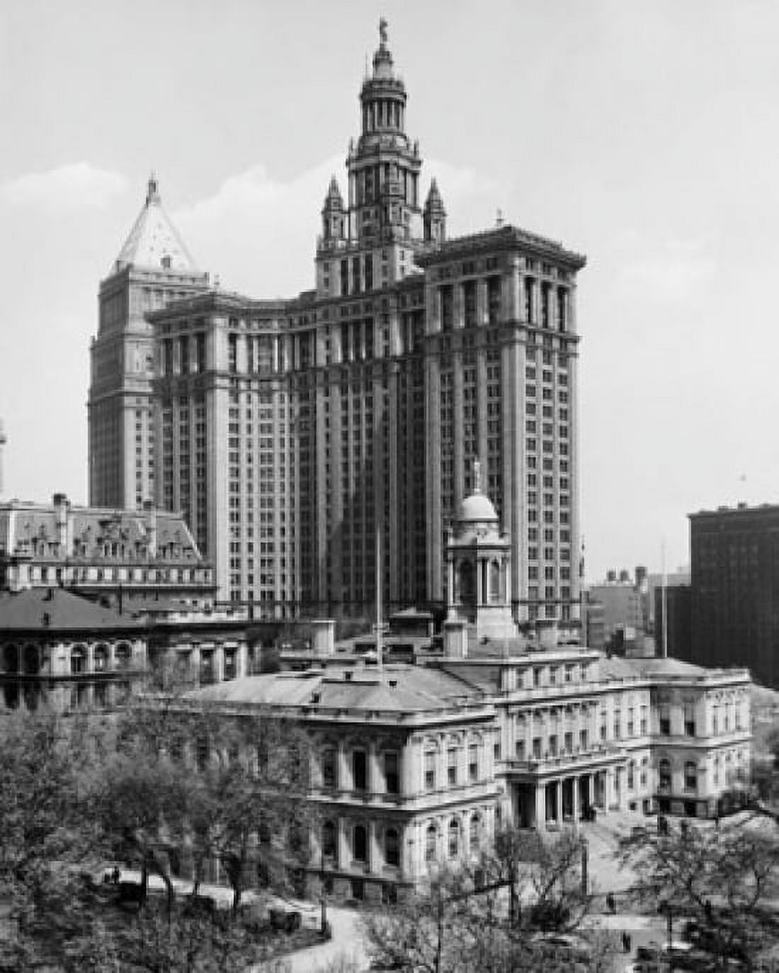City Hall and Municipal Building in the background New York City New York State USA Canvas Art -  (18 x 24)