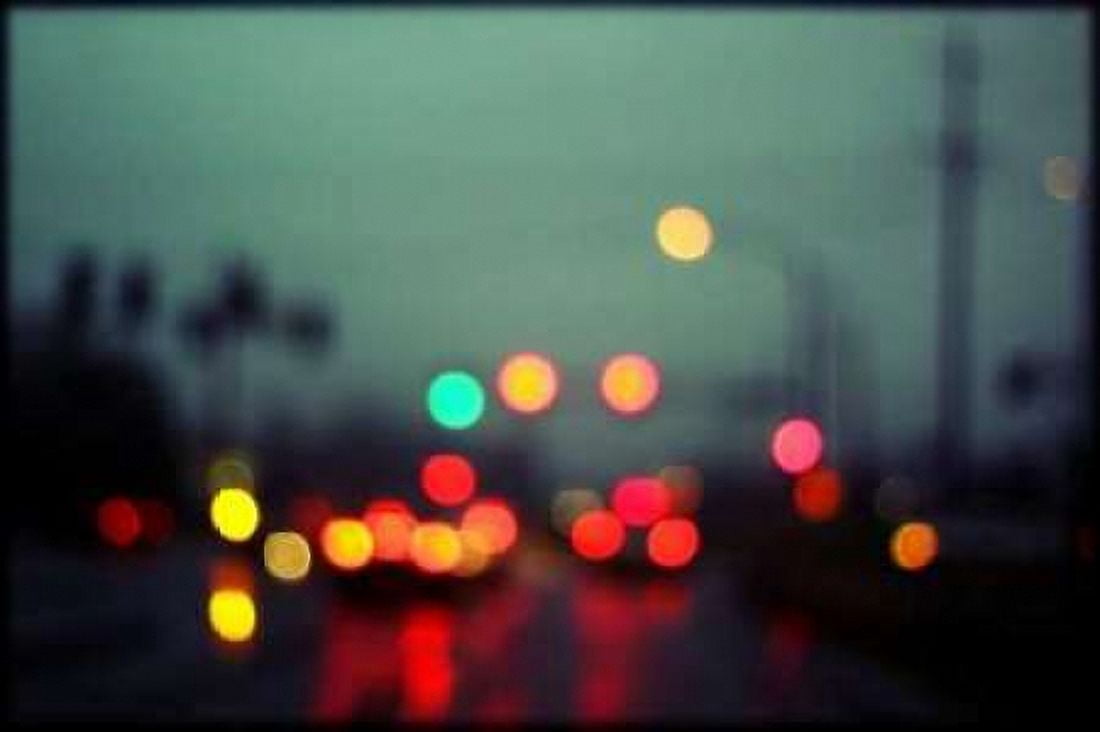 City LIghts III Canvas Art - Leesa White (20 x 28)