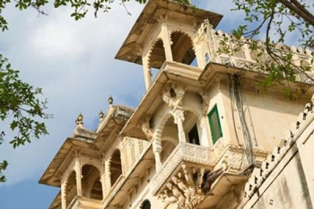 City Palace Udaipur Rajasthan India Canvas Art - Keren Su DanitaDelimont (36 x 24)