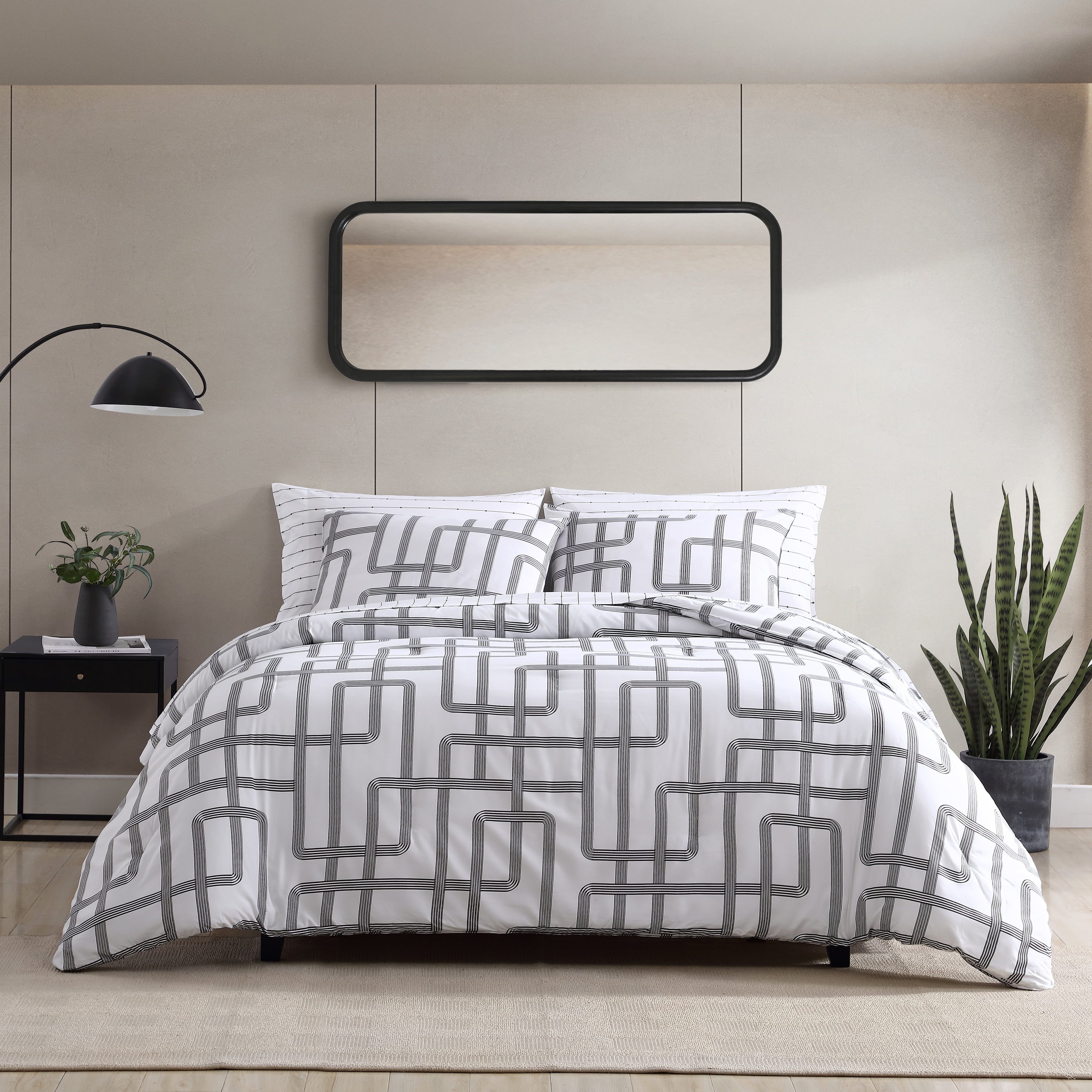 City Scene Mainline White Reversible 2 Piece Twin Comforter Set
