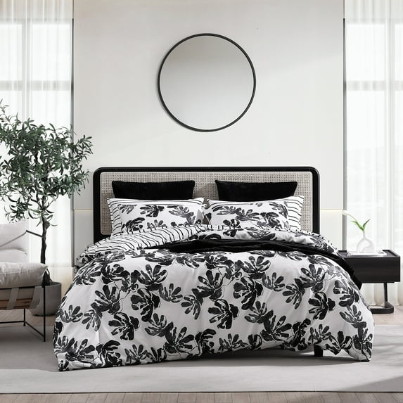 City Scene Soho Floral Black Microfiber Full/Queen Duvet Cover Set