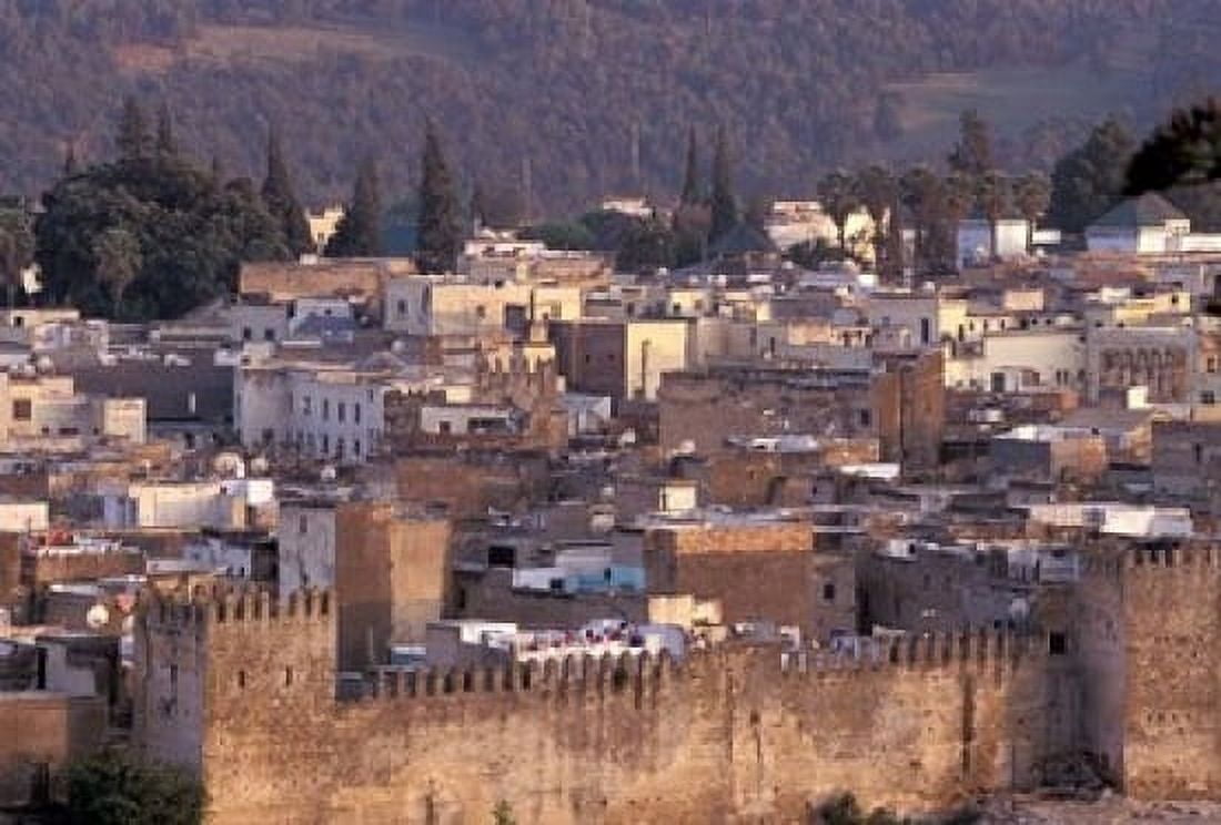 City Walls Morocco Canvas Art - John & Lisa Merrill DanitaDelimont (24 x 15)