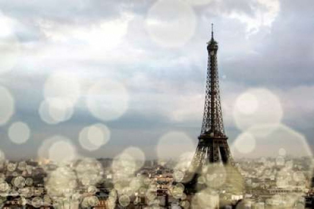 City of Lights Canvas Art - Emily Navas (12 x 18)