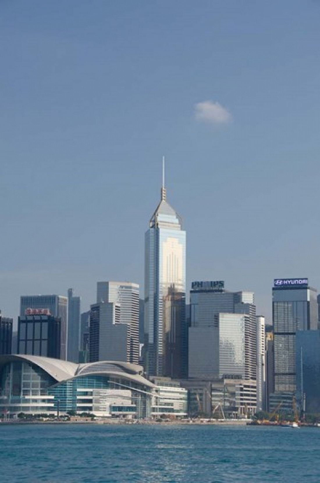 City skyline view from Victoria Harbor Hong Kong China Canvas Art - Cindy Miller Hopkins DanitaDelimont (21 x 32)