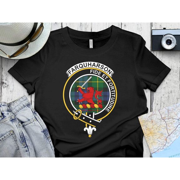 Clan Farquharson Crest T-Shirt – Scottish Tartan